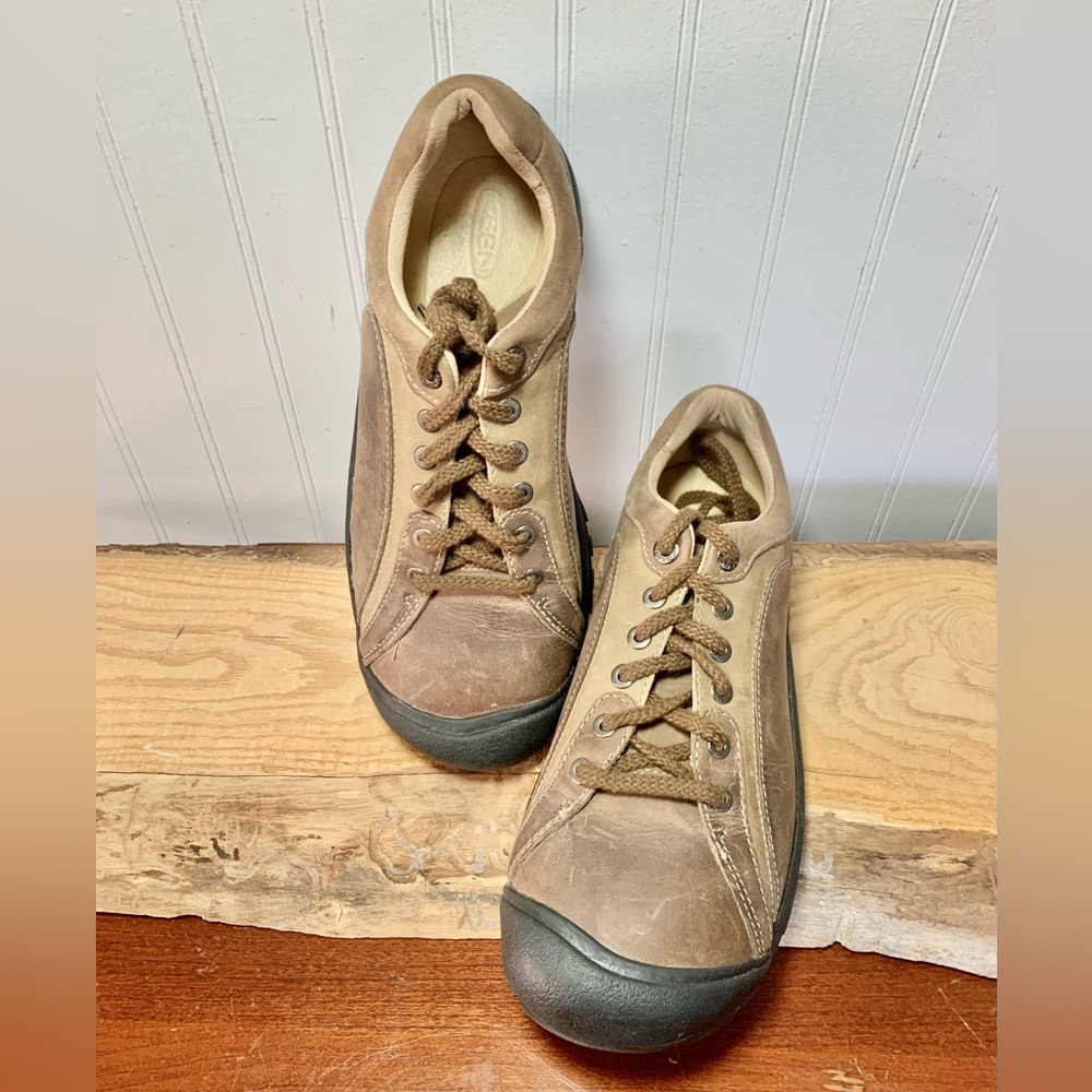 KEEN Briggs II Brown Leather Women’s Shoes - Size 10